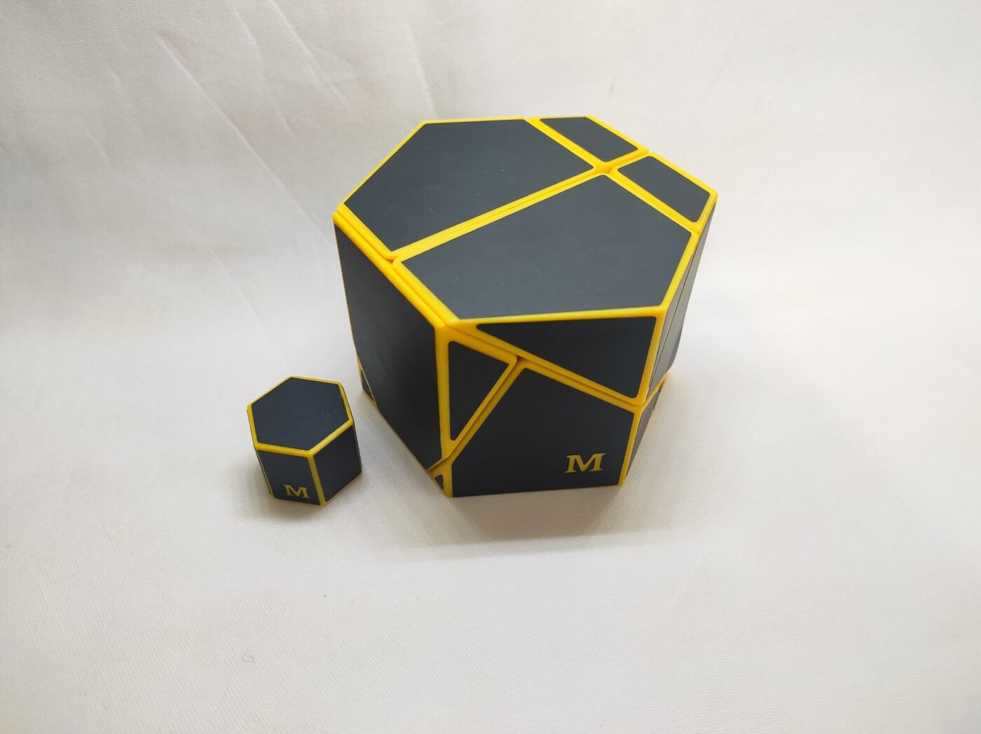 Ghost Hexagonal 2x2x2