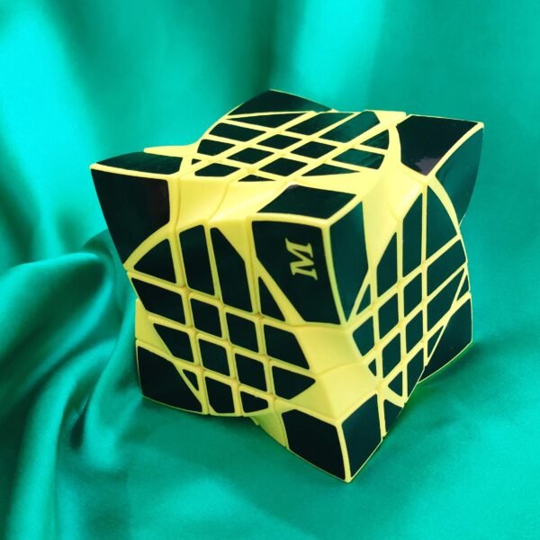 4x4x4 Twist Mirror Cube