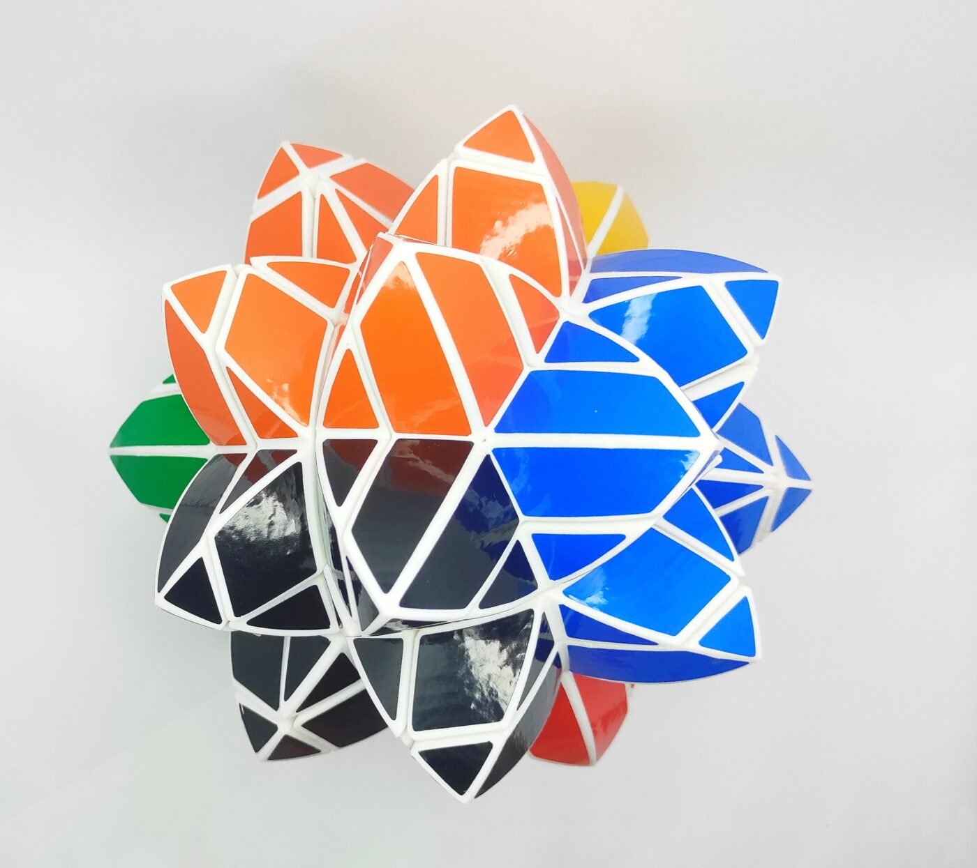4x4x4 Lotus Ball