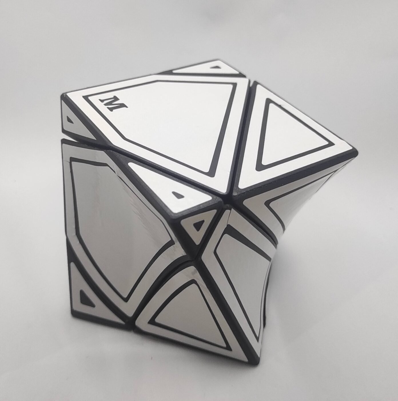 2x2x2 Twisted Axis cube