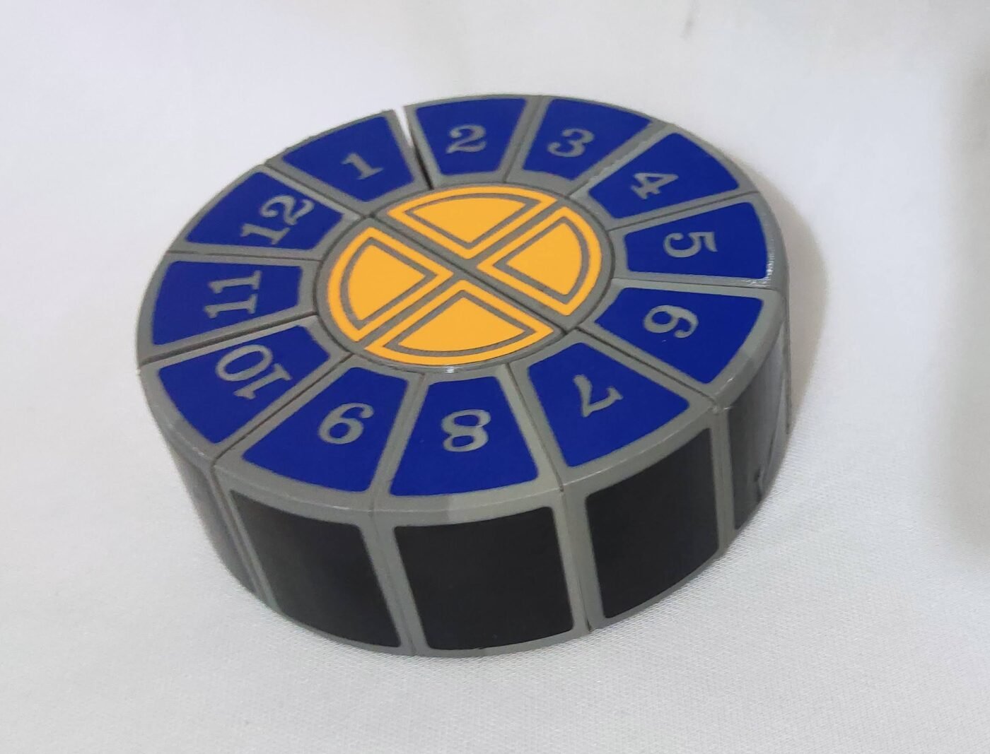 Puck Cube