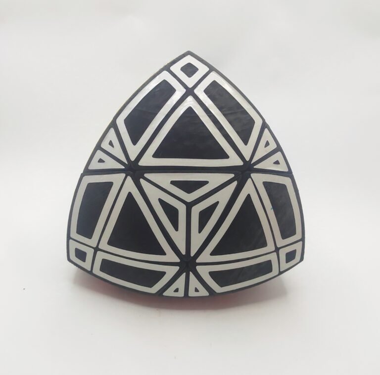 Reuleaux Ghost Skewb
